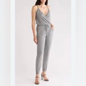 NWOT Gap Sleeveless Drawstring Cross-Front Jumpsuit Medium Petite Grey